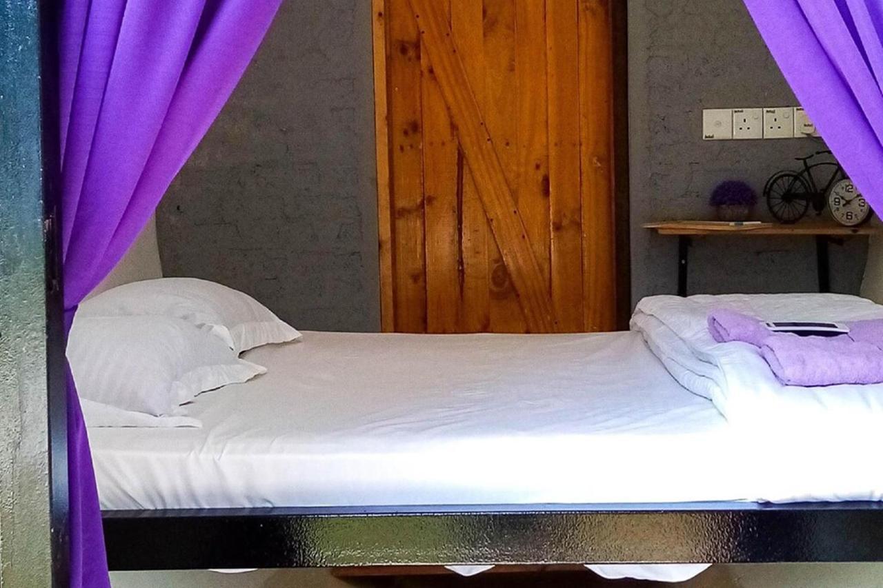 Bagan Pinang Guest House Port Dickson Dış mekan fotoğraf